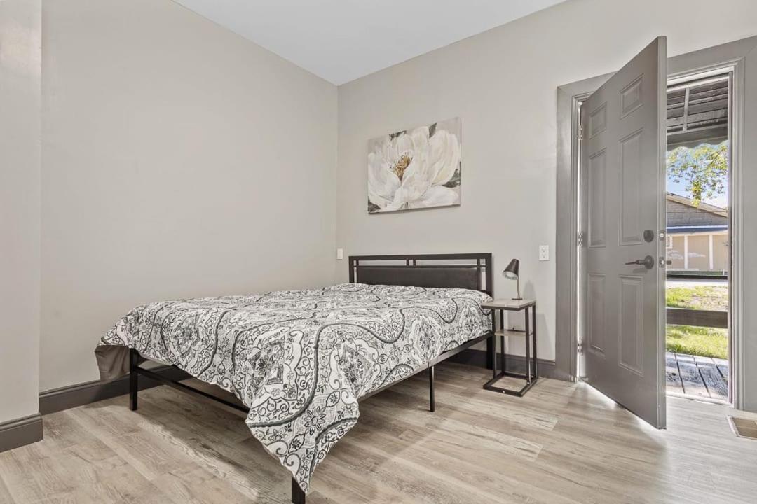 Holiday home Cozy 6br 2 Bath Close To Falls & Casino *